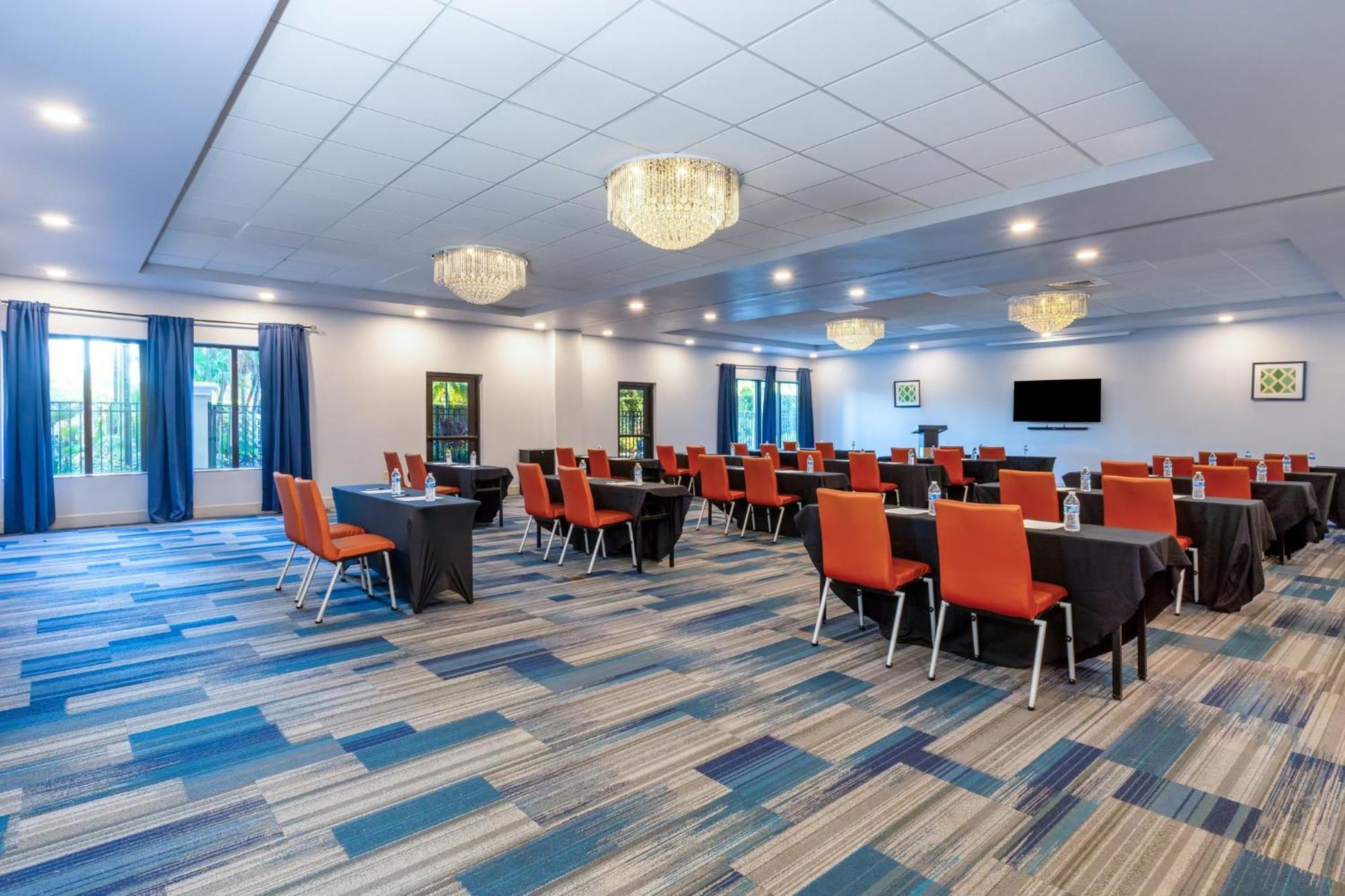 Holiday Inn Express-International Drive By Ihg Orlando Exterior foto