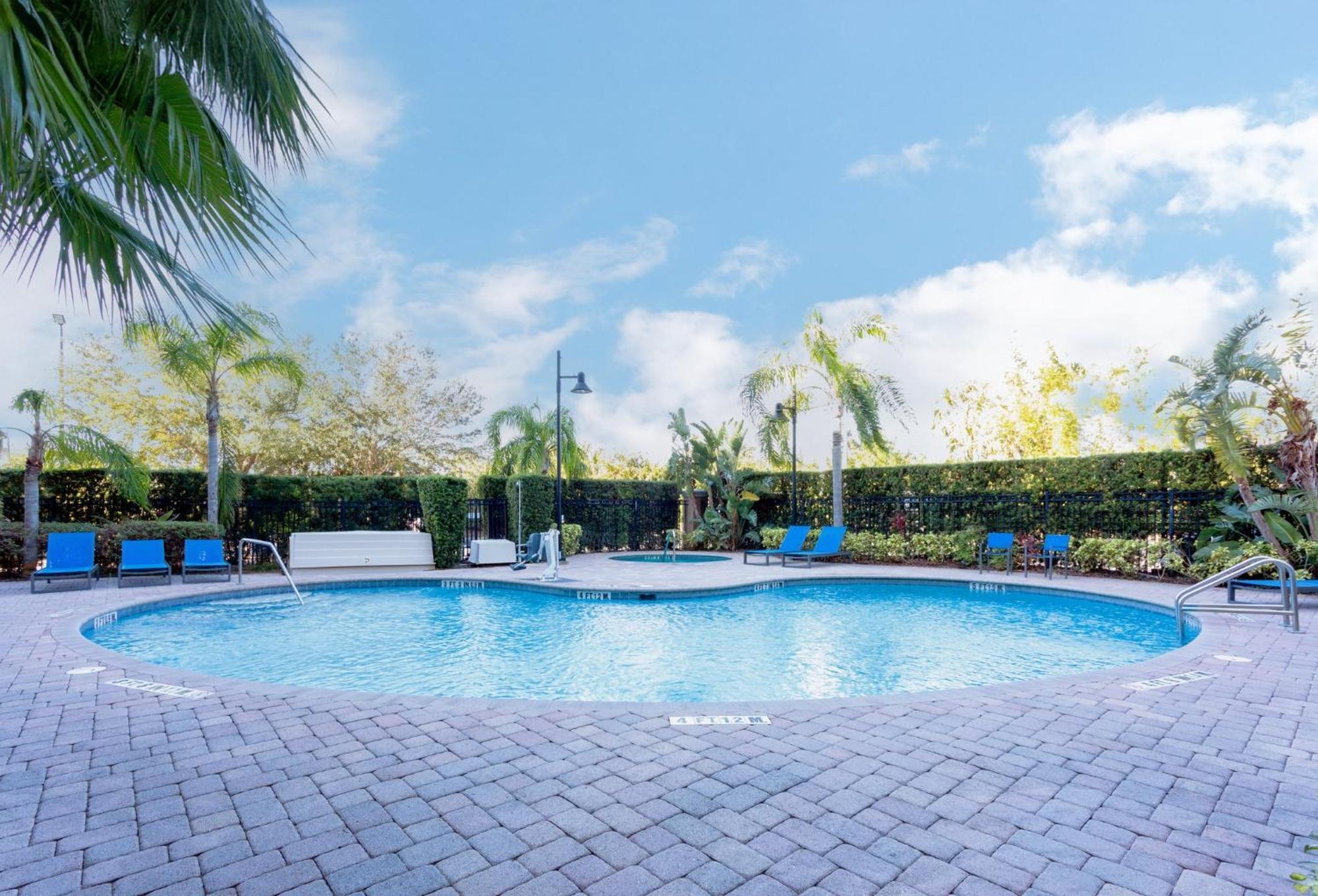 Holiday Inn Express-International Drive By Ihg Orlando Exterior foto